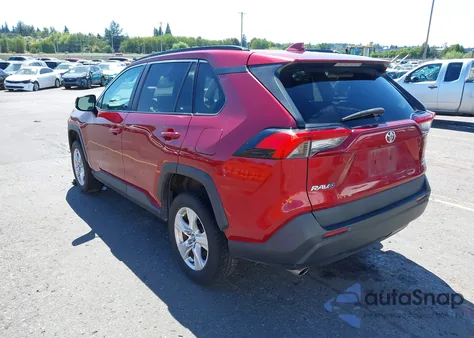 2020 Toyota Rav4 Xle z USA, uszkodzony, nr VIN 2T3P1RFV9LW121628